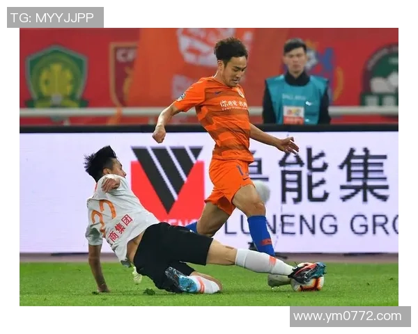 武汉足球队状态分析：聚焦球队表现与未来发展方向