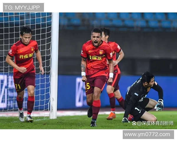 中超联赛激战正酣,各支豪门球队新赛季表现值得关注 中超联赛激战正酣,各支豪门球队新赛季表现值得关注